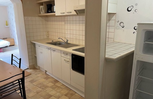 Villebret Apartamento | F2 ground floor with garden, pets allowed free private parking