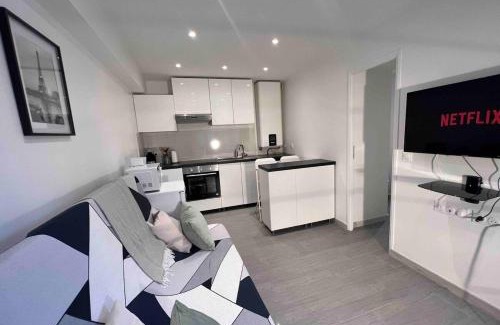 Epone Apartamento | F2 Independent new city center Epône