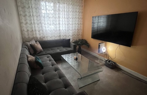 Gennevilliers Apartamento | F3 à 15min des Champs-élysées