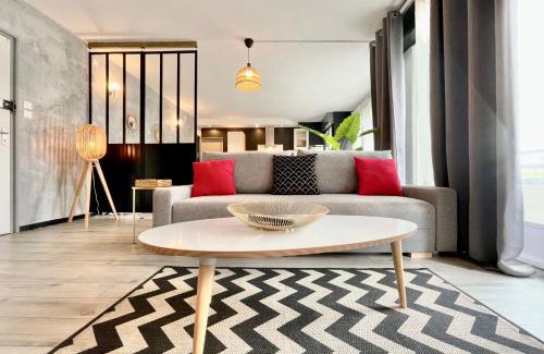 Quartier Exposition-Bajatiere Apartamento | #F7 The contemporary 6 sleeps Wifi tramway
