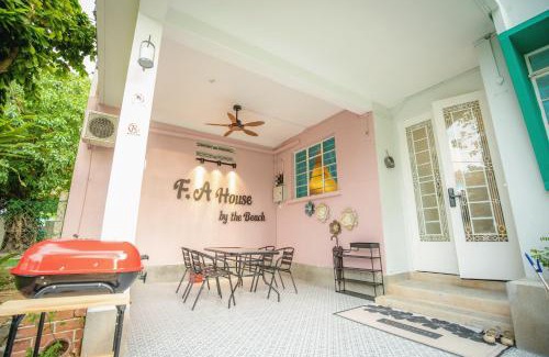 Tanjung Bungah Casa | FA House by the Beach