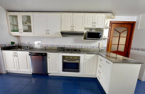 Quito Condominio | Fab PH Ideal LOC, Vistas!, Recogida gratuita del aeropuerto en 5 noches, Terraza, Fam FND, WiFi