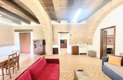 Limiti Villa | Fabulosa villa con piscina vallada, amplios terrenos, parque de mediación y parq