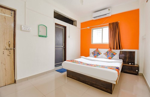 Hinjawadi Hotel | FabExpress Diamond Inn