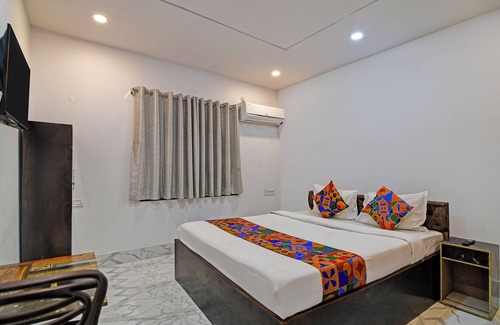Kolkata Hotel | Fabhotel Ai Howrah