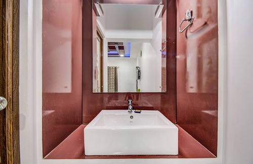 Bengaluru Hotel | Fabhotel Ayodhya Comforts