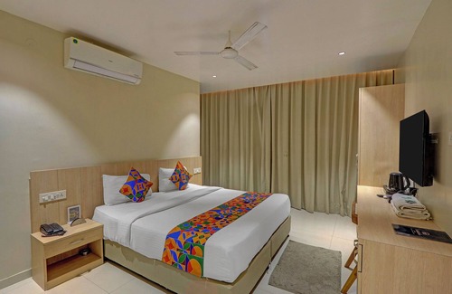 Warangal Hotel | Fabhotel Blue Moon