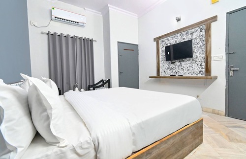 Shyam Nagar Hotel | Fabhotel Classic Holiday