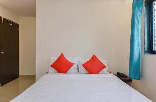 Tathawade Hotel | FabHotel Devi Residency Wakad