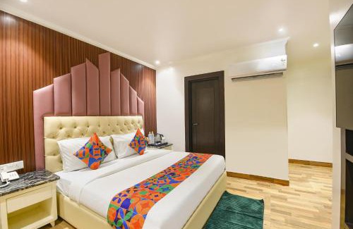 Safdarjung Enclave Casa | FabHotel Elvilla