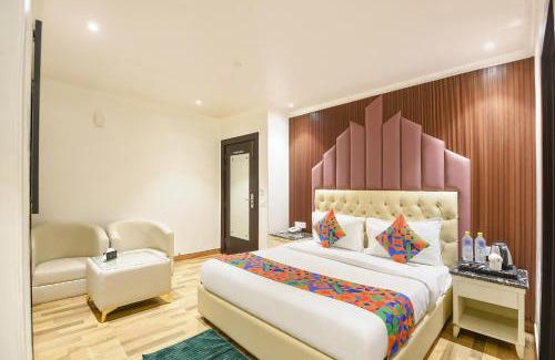 Safdarjung Enclave Casa | FabHotel Elvilla