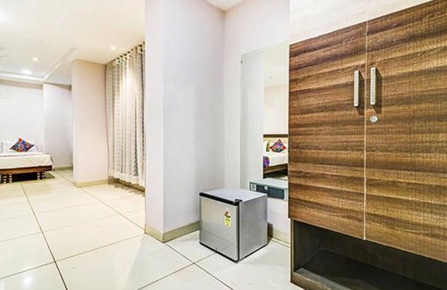 Indore Hotel | Fabhotel Meera Palace