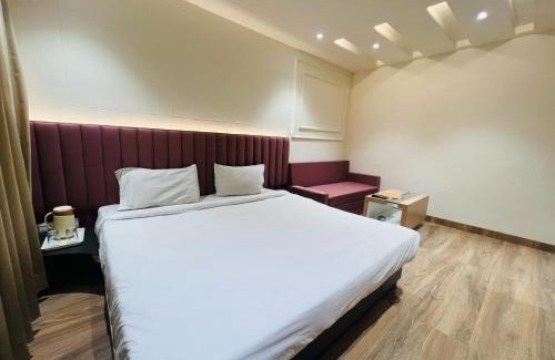 Bhopal Casa | FabHotel Morya Regency - Bhopal railway station platform no 6