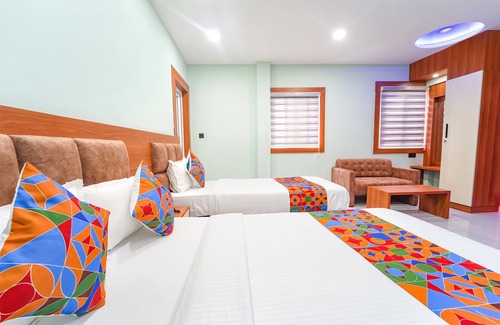 Kochi Hotel | Fabhotel Q One Plaza