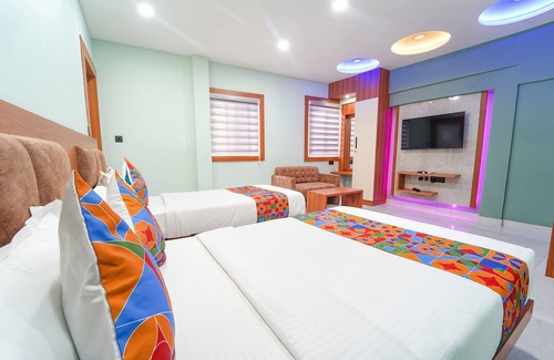Kochi Hotel | Fabhotel Q One Plaza