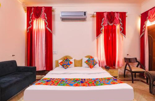 Allahabad Hotel | FabHotel Raka Inn