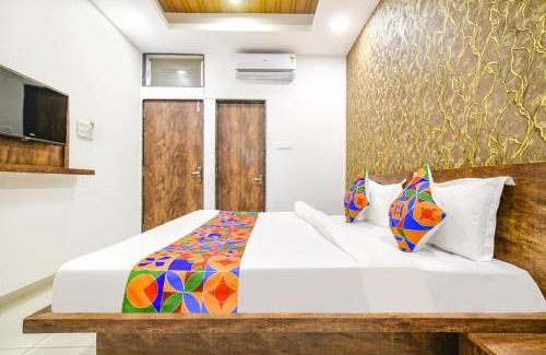 Indore Hotel | FabHotel Sage Residency