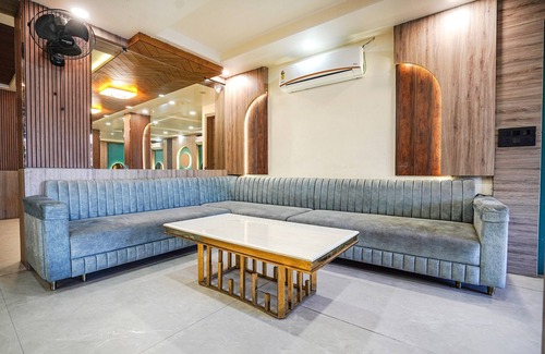 Bhojpur Hotel | Fabhotel Shrinath Casa Inn