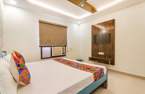 Gomti Nagar Hotel | Fabhotel Shyam International