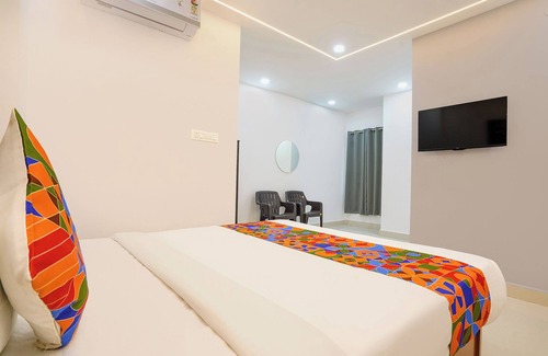 Medchal Hotel | Fabhotel Sree Laveeza