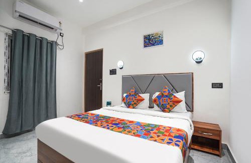Varanasi Casa | FabHotel The Shivaay Palace