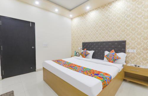 Sarnath Hotel | FabHotel US Inn - Sarnath museum