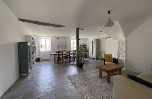 Chatte Casa | Fabrique des Luddites - chambres et gîte