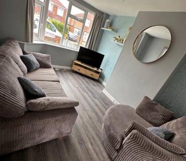 Stafford Apartamento | Fabulous 3bed off street parking