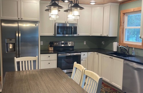 Menahga Cabina | Fabulous Duck Lake Cabin just steps from the water!