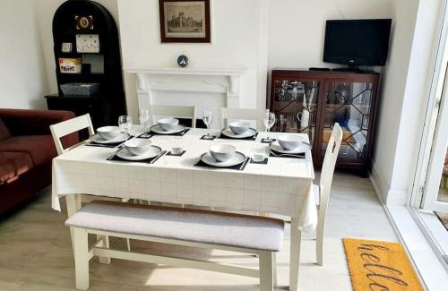 Porthcawl Casa | Fabulous family house next to the beach