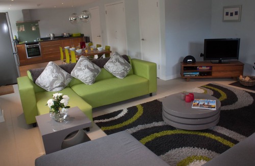 Knodishall Cabaña | Fabuloso, flexible y capacidad para 12 personas, cerca de la costa de Suffolk