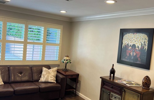 Grandview Cabaña | Fabulous guest house just minutes away from anything you would need!