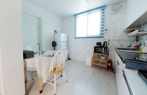 Pyeongtaek Casa | Fabulous house with AC in charming 평택시