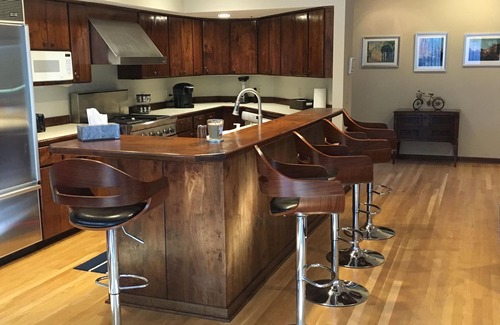 Minneapolis Casa | Fabuloso Townhome Minneapolis - Grupos Grandes