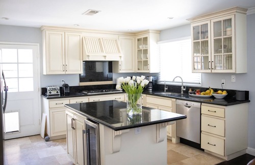 The Mesa Casa | Fabulous ocean view home within walking distance to Shoreline Park