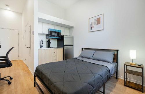 Mercier-Hochelaga-Maisonneuve Apartamento | Fabulous Studio with FREE Parking near Montreal Downtown