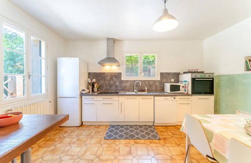 Methamis Casa | Frente al Mont Ventoux – Acogedora casa con vistas a la montaña y la comodidad de un ciclista