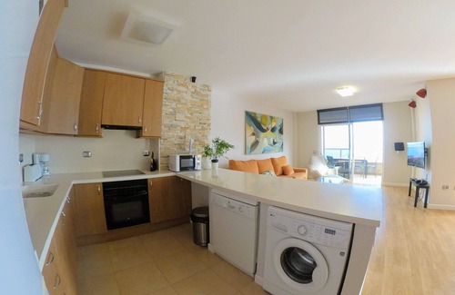 Tabaiba Apartamento | Facing the ocean - Whole apartment 2 bdrms & pool