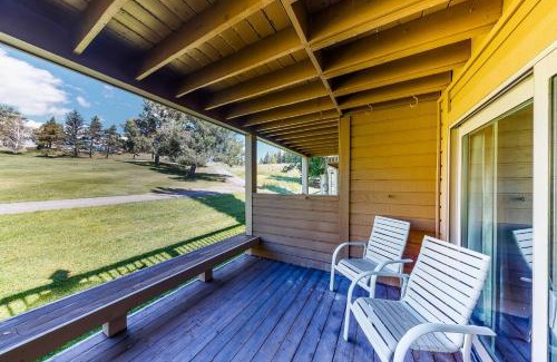 Elkhorn Village Casa | Fair Away