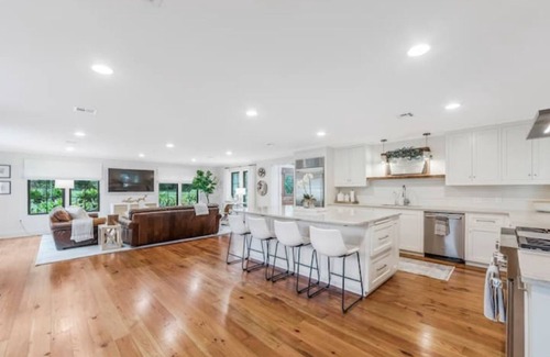 Lafayette Cabaña | Fair Oaks Farmhouse