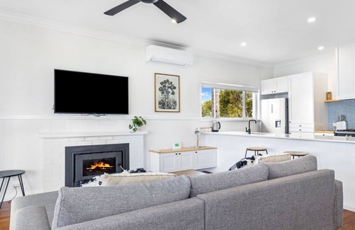 Busselton Casa | Fairbairn Family Beach Bungalow