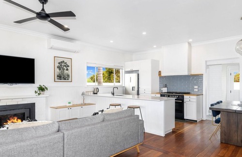 Busselton Casa | Fairbairn Family Beach Bungalow