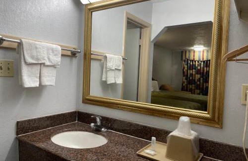 McDonough Hotel | FairBridge Inn & Suites