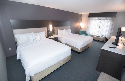Eagan Park Hotel | Fairfield Inn and Suites by Marriott Atlanta Airport North