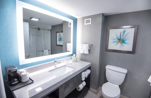 Eagan Park Hotel | Fairfield Inn and Suites by Marriott Atlanta Airport North