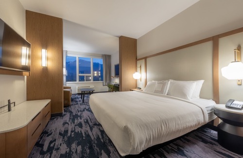 Revelstoke Hotel | Fairfield Inn & Suites by Marriott Revelstoke