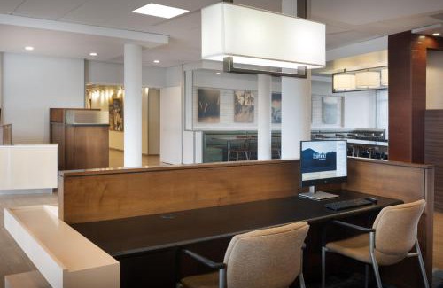 Lincoln Hotel | Fairfield Inn & Suites by Marriott Lincoln Southeast