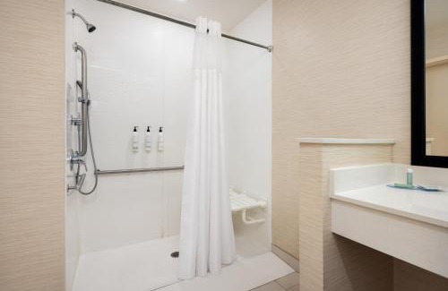 Lincoln Hotel | Fairfield Inn & Suites by Marriott Lincoln Southeast