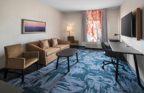 Somerset Hotel | Fairfield Inn & Suites by Marriott Somerset