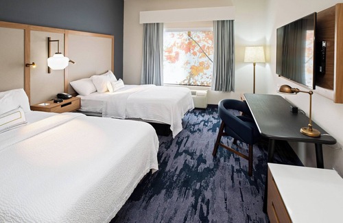 Elizabethtown Hotel | Fairfield Inn & Suites by Marriott Elizabethtown
